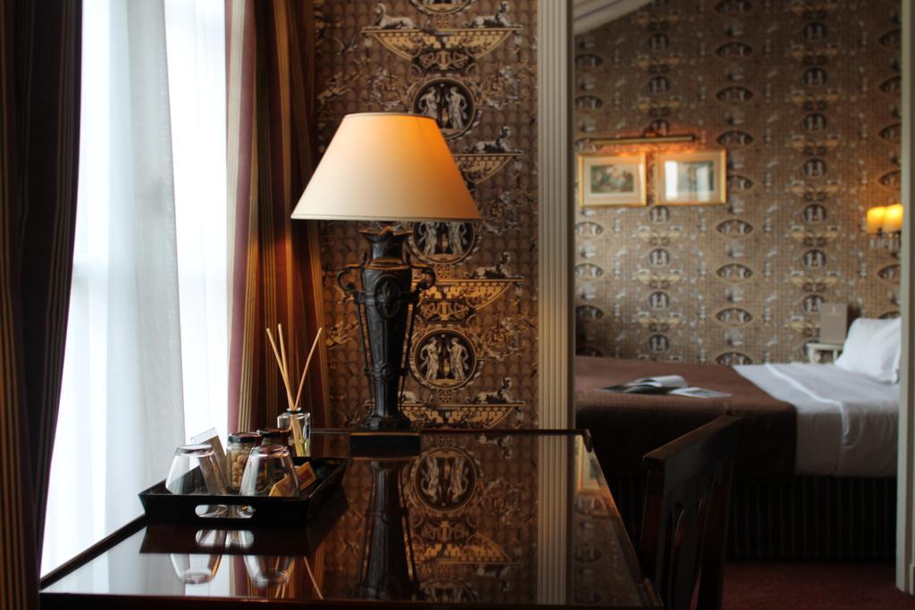 פריז Hotel Des Grands Hommes מראה חיצוני תמונה